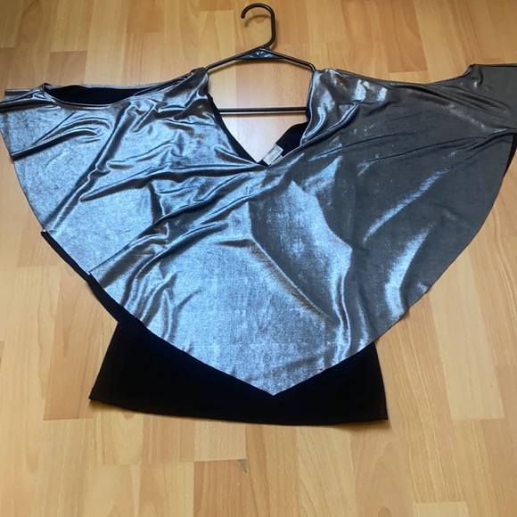 Blouse - Picture 1 of 1